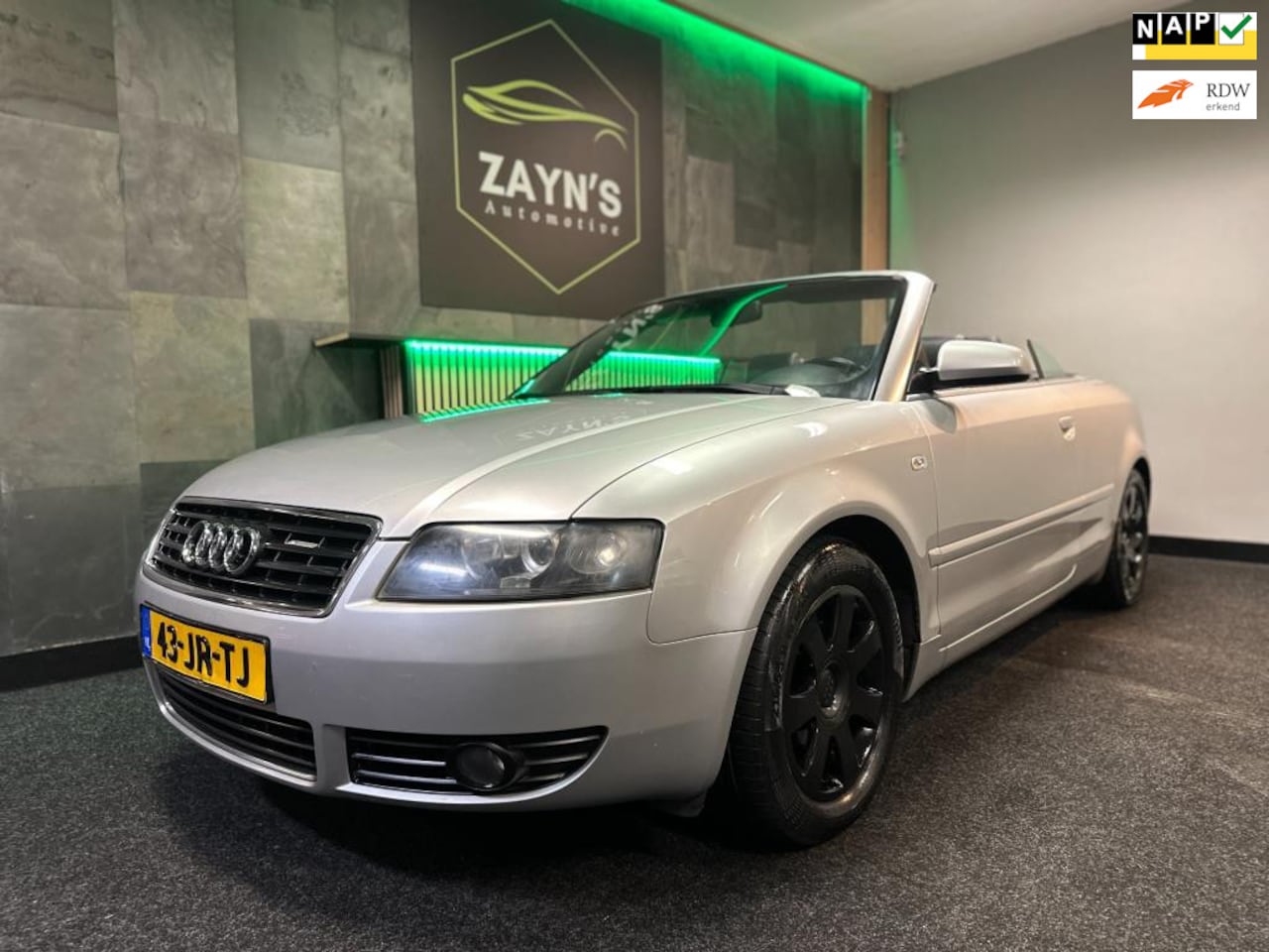 Audi A4 Cabriolet - 2.4 V6 Exclusive UNIEK! AUTOMAAT!APK! - AutoWereld.nl