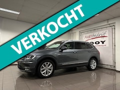 Volkswagen Tiguan Allspace - 1.4 TSI Comfortline Business * Automaat / Panoramadak / Virtual cockpit / Trekhaak