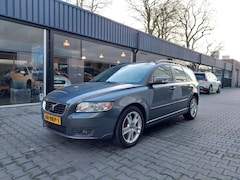 Volvo V50 - 2.5 T5 Edition II Dealer oh 9 jaar dezelfde eigenaar Dak Xenon Trekhaak Leer High performa