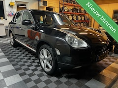 Porsche Cayenne - 3.2 V6 Aut 250pk | Orig NL | Full Options