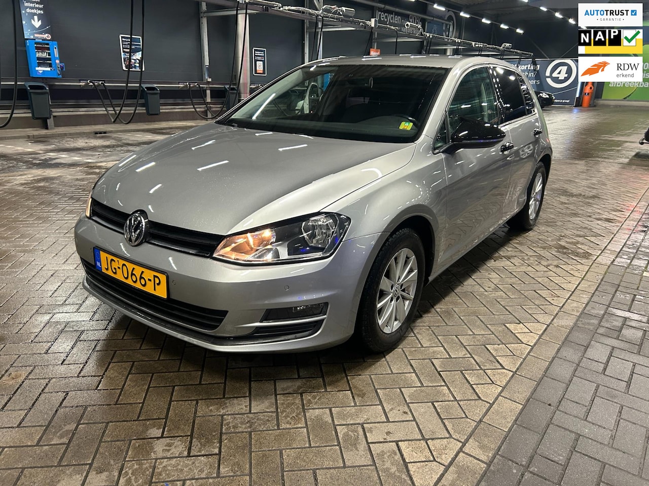 Volkswagen Golf - 1.4 TSI ACT Comfortline 1.4 TSI ACT Comfortline - AutoWereld.nl