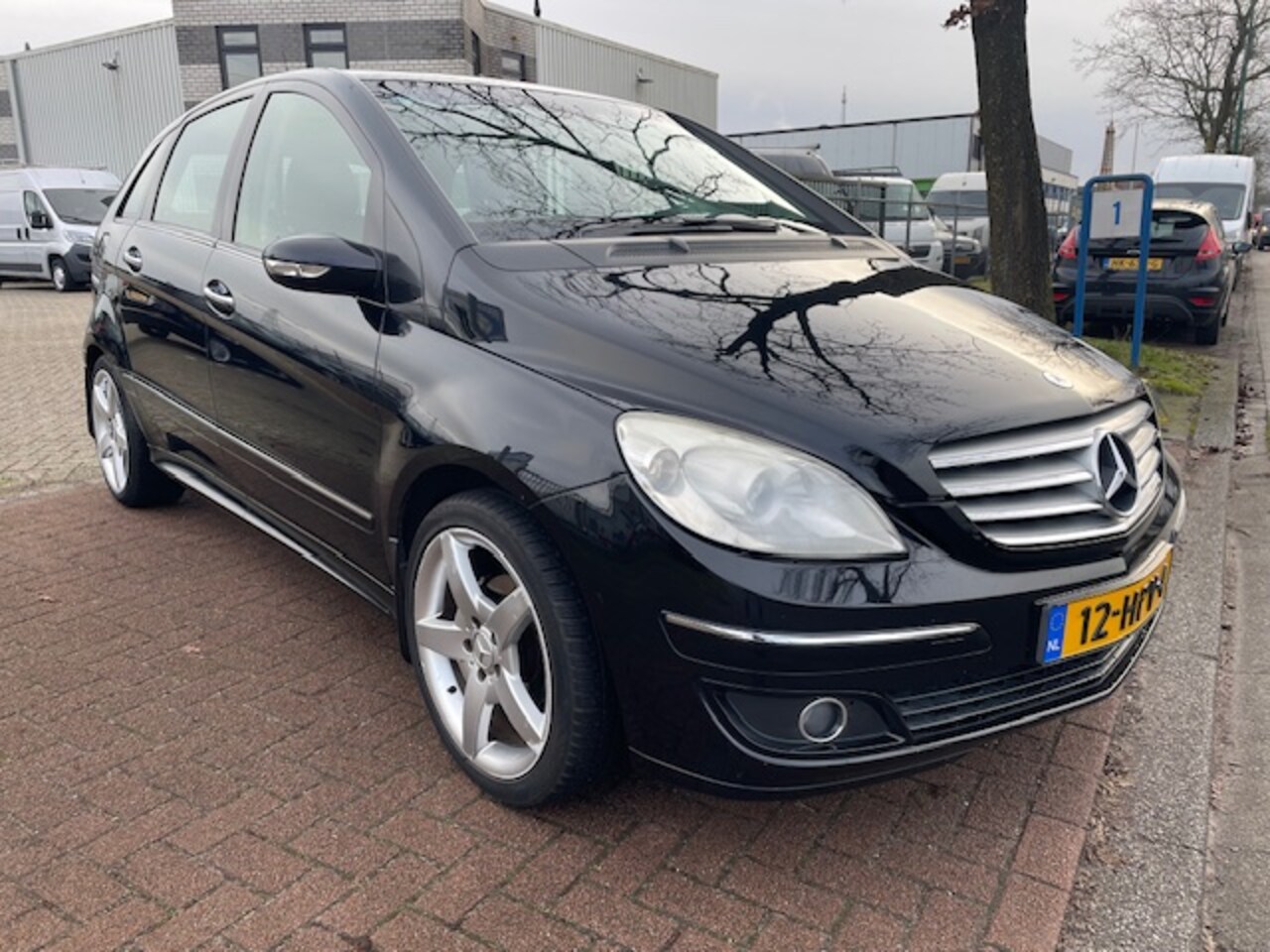 Mercedes-Benz B-klasse - 170 Airco APK 11-2025 Nette Auto - AutoWereld.nl