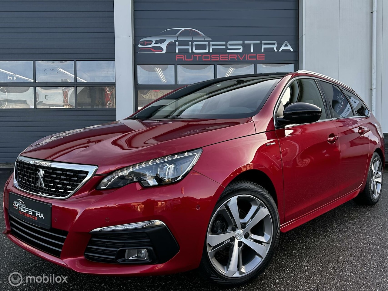 Peugeot 308 SW - 1.2 PureTech GT-line Pano Camera DAB Navi Vol - AutoWereld.nl