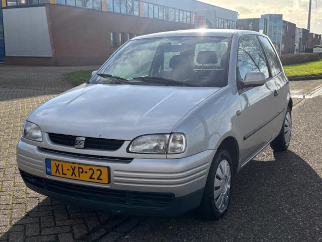 Seat Arosa - 1.0i Stella 3-Drs Stuurbekrachtiging Audio/CD Getint glas Toerenteller Colorpakket Dealero - AutoWereld.nl