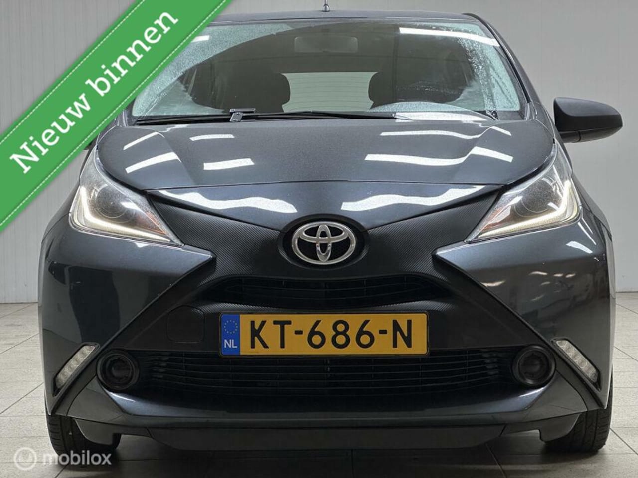 Toyota Aygo - 1.0 VVT-i x-fun I Airco I LED I Elektr.-pakket I NAP! - AutoWereld.nl