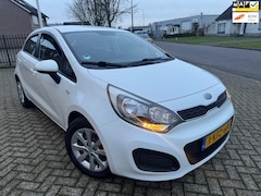 Kia Rio - 1.2 CVVT Comfort Pack Airco, 5deurs, Nieuwe APK