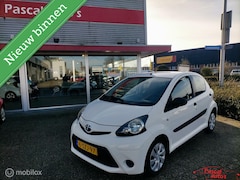 Toyota Aygo - 1.0 VVT-i Now airco nap 2e eigenaar