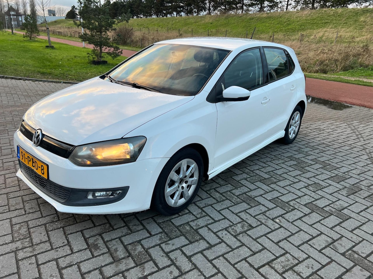 Volkswagen Polo - 1.2 TDI BlueMotion Comfortline 5D Airco - AutoWereld.nl