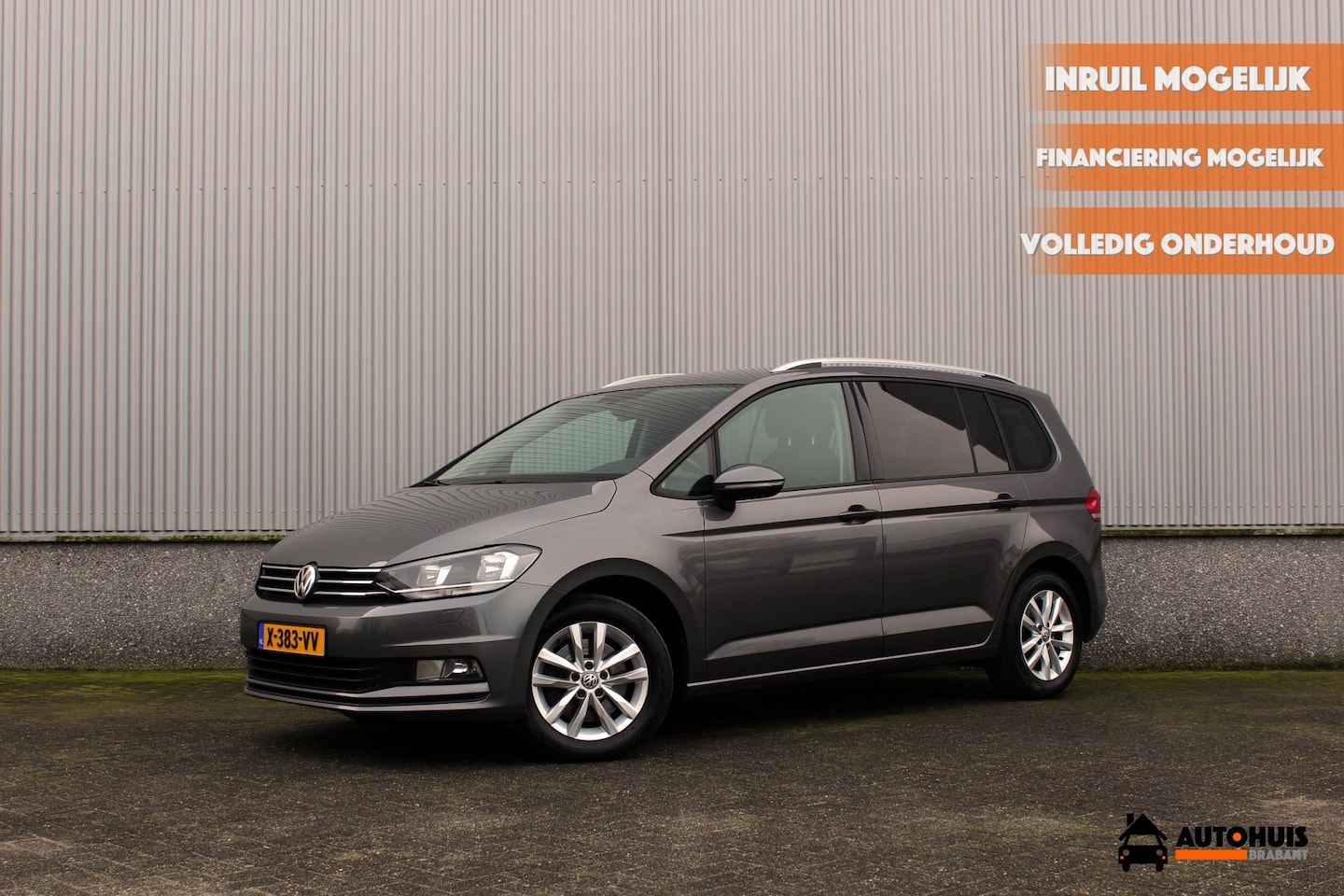 Volkswagen Touran - 2.0 TDI DSG Aut. Comfortline 7p. Navi, Clima, Trekhaak - AutoWereld.nl