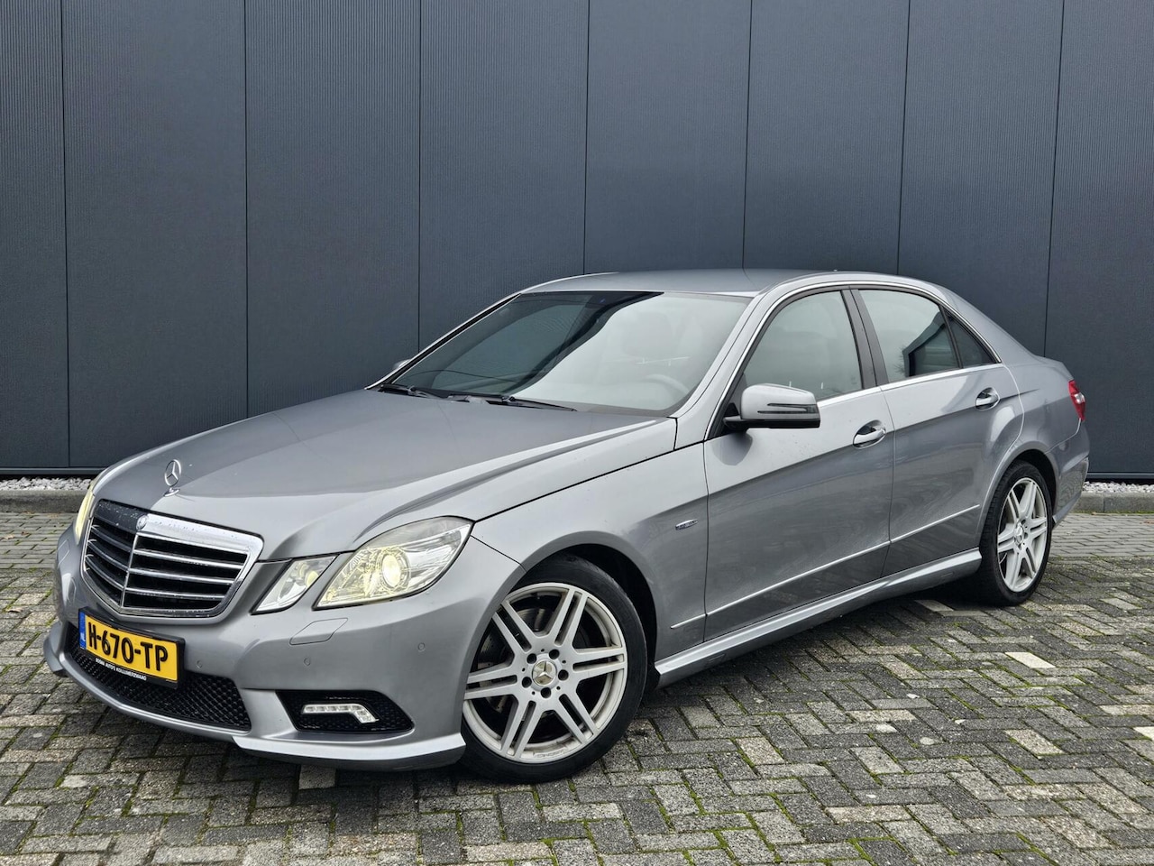 Mercedes-Benz E-klasse - 350 CDI Avantgarde | AMG-Styling | Navigatie | Xenon | Automaat - AutoWereld.nl