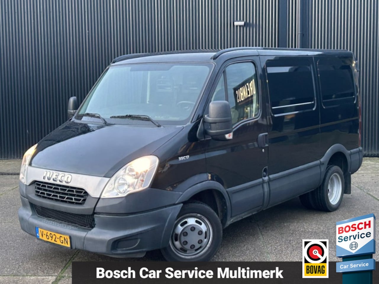 Iveco Daily - 35C17 AUT | Dubbellucht | MARGE | 3500KG trekgewicht | 3-persoons - AutoWereld.nl