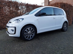 Volkswagen Up! - 1.0 BMT high up! JOIN uitvoering PDC/PRIVACY/AIRCO