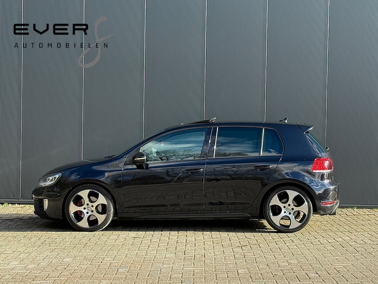 Volkswagen Golf - 2.0 GTI 2.0 GTI, 211PK, Pano/Dak, Sport/Stoelen, Dynaudio, Leder, Navi, 18' - AutoWereld.nl