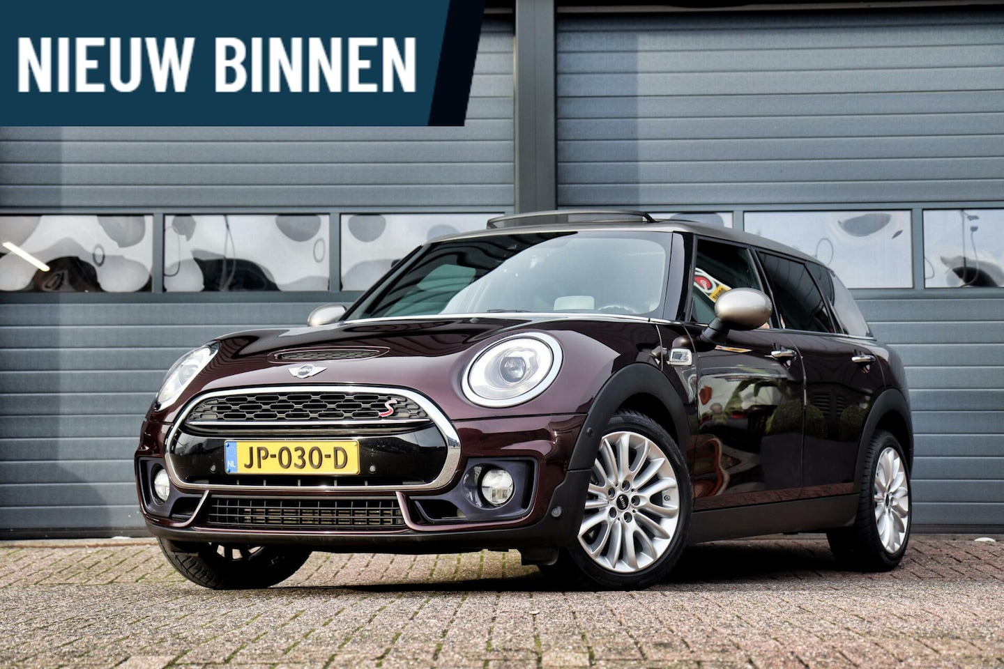 MINI Clubman - 2.0 Cooper S Chili JCW-Pakket /LED/PANODAK/HEAD-UP/MEMORY/ACC/HARMAN-KARDON/KEYLESS/CAMERA - AutoWereld.nl