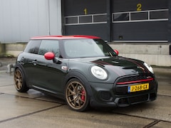 MINI John Cooper Works - 2.0 John Cooper Works /Vol Opties/HUD/Pano/H&K/ACC