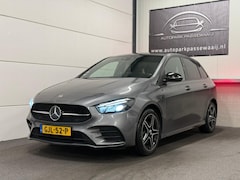 Mercedes-Benz B-klasse - 250e AMG Pano, Virtual Cockpit, Apple CarPlay, Sfeerverlichting, Cruise Control, LED, Trek