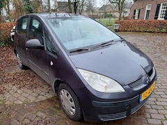 Mitsubishi Colt - 1.3 Inform LET OP KOPPELING SLIPT