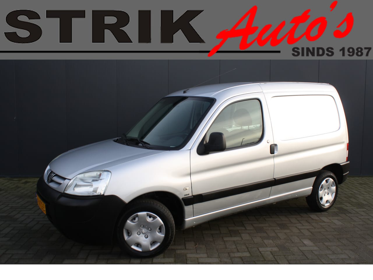 Peugeot Partner - 170C 1.6 HDI 500 - AIRCO - TREKHAAK - NIEUWE DISTRIBUTIERIEM & RIJKLAAR - AutoWereld.nl