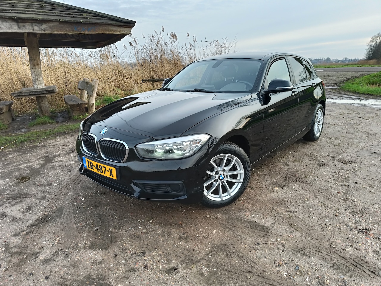 BMW 1-serie - 116i Essential - AutoWereld.nl