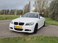 BMW 3-serie Touring - 318i Corporate Lease Business Line M Sport