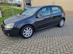 Volkswagen Golf - 1.6 FSI