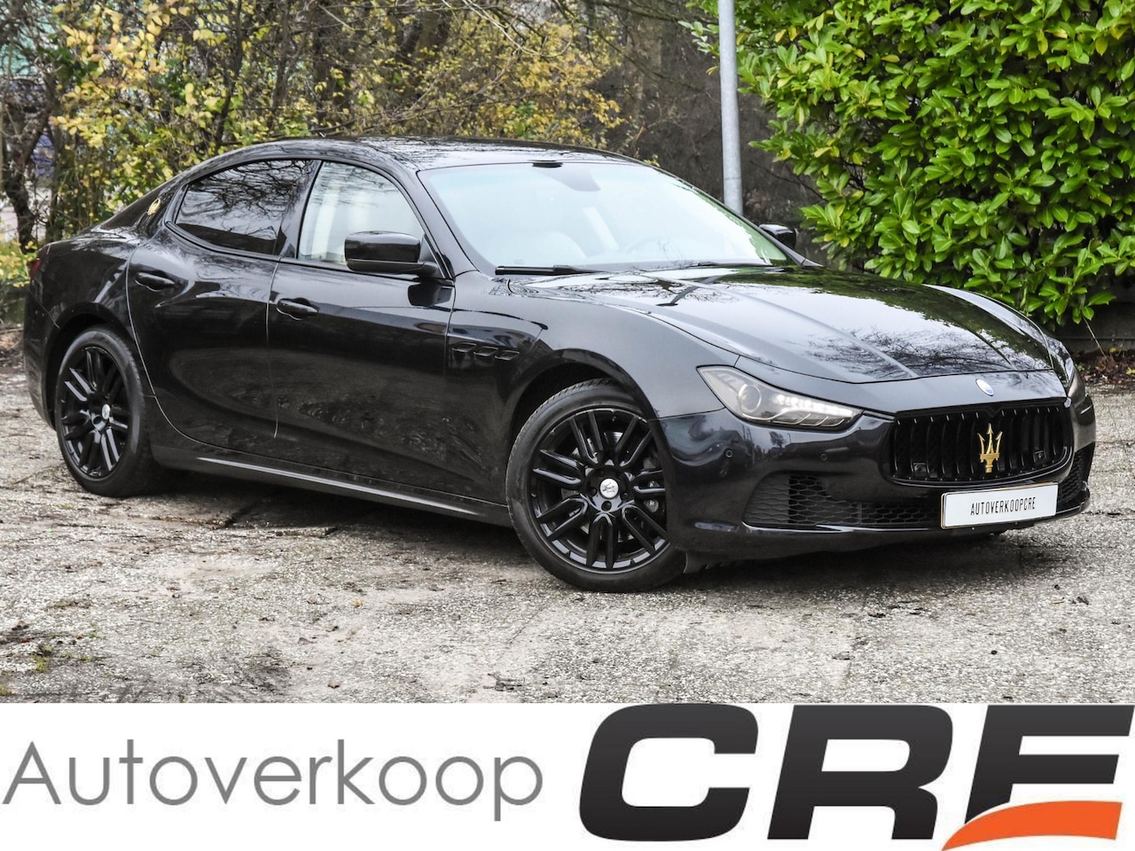 Maserati Ghibli - 3.0 V6 D automaat / leer / parkeersensoren / 19" zwarte velgen / navi / cruise control / c - AutoWereld.nl