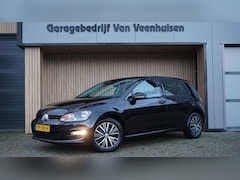 Volkswagen Golf - 1.6 TDI 111pk DSG Allstar 5Drs Navi Clima Trekhaak 16inch LM *Distributieriem v.v.* Euro6