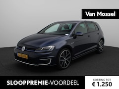 Volkswagen Golf - 1.4 TSI GTE | Climate Control | LED Koplampen | Cruise Control | Navigatie |