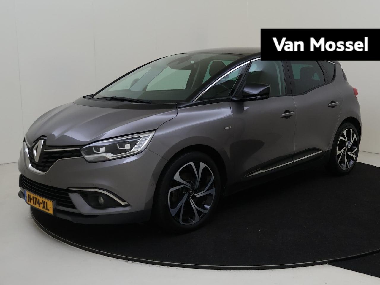 Renault Scénic - 1.3 TCe Bose EDC 20" velgen / R Link Navigatie / Pack Parking + Camera - AutoWereld.nl