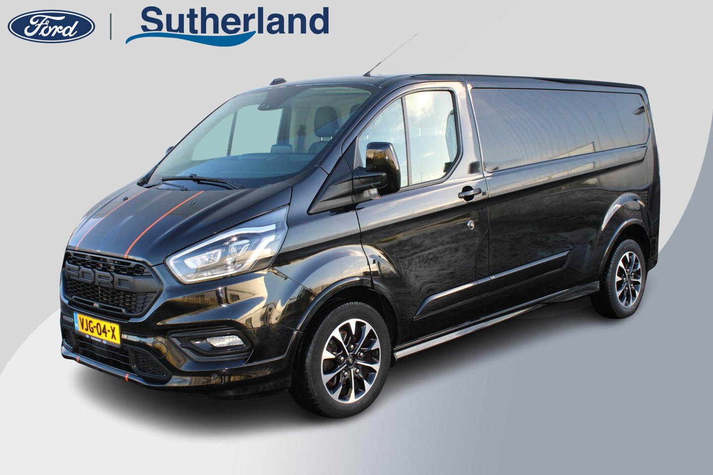 Ford Transit Custom - 320 2.0 TDCI L2H1 Sport AUTOMAAT | Trekhaak | Adaptieve Cruise Control | Camera | BLIS | X - AutoWereld.nl