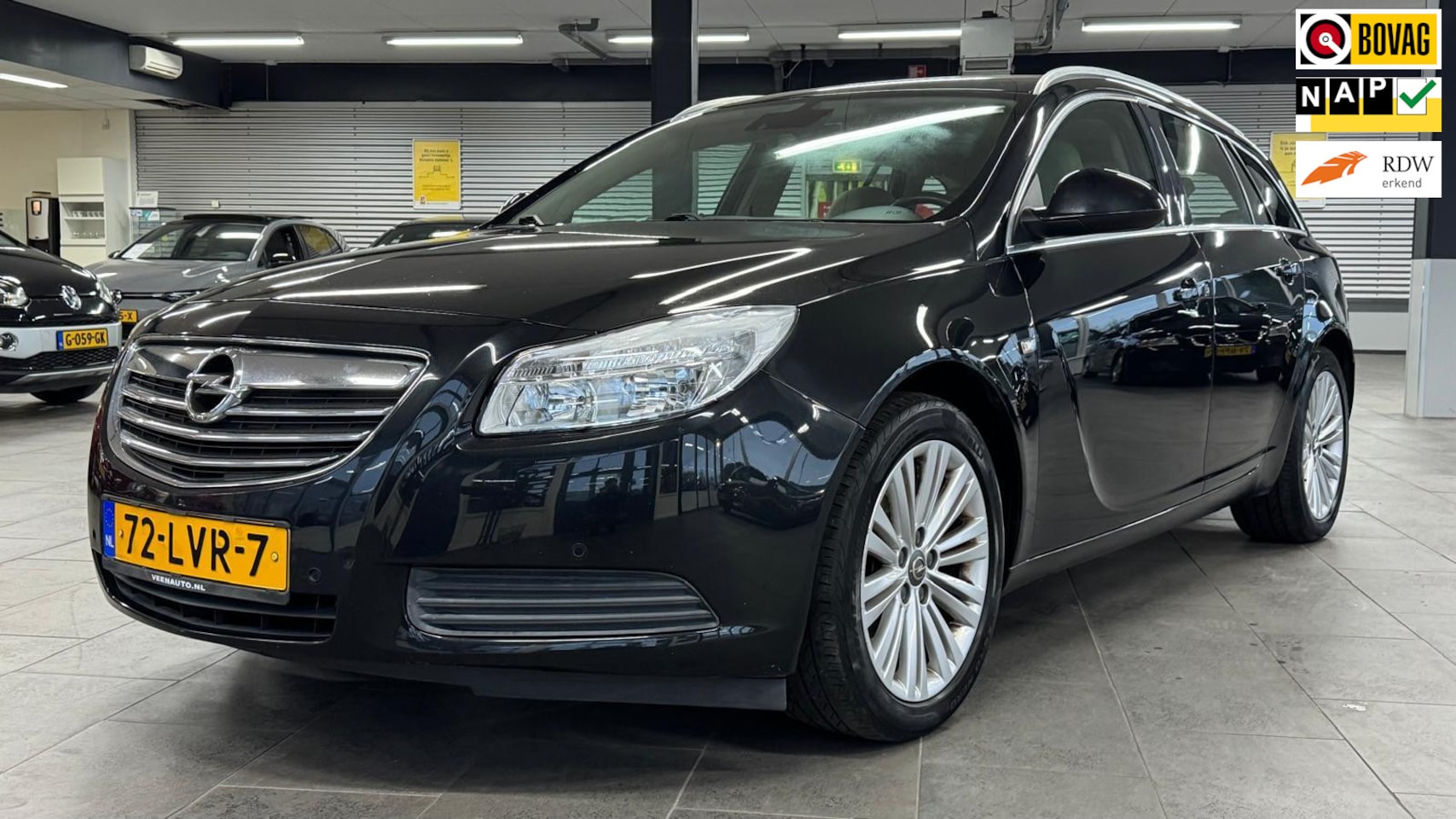 Opel Insignia Sports Tourer - 1.6 T Edition 180pk navigatie clima cruise controle elektrische pakket parkeersensoren tre - AutoWereld.nl