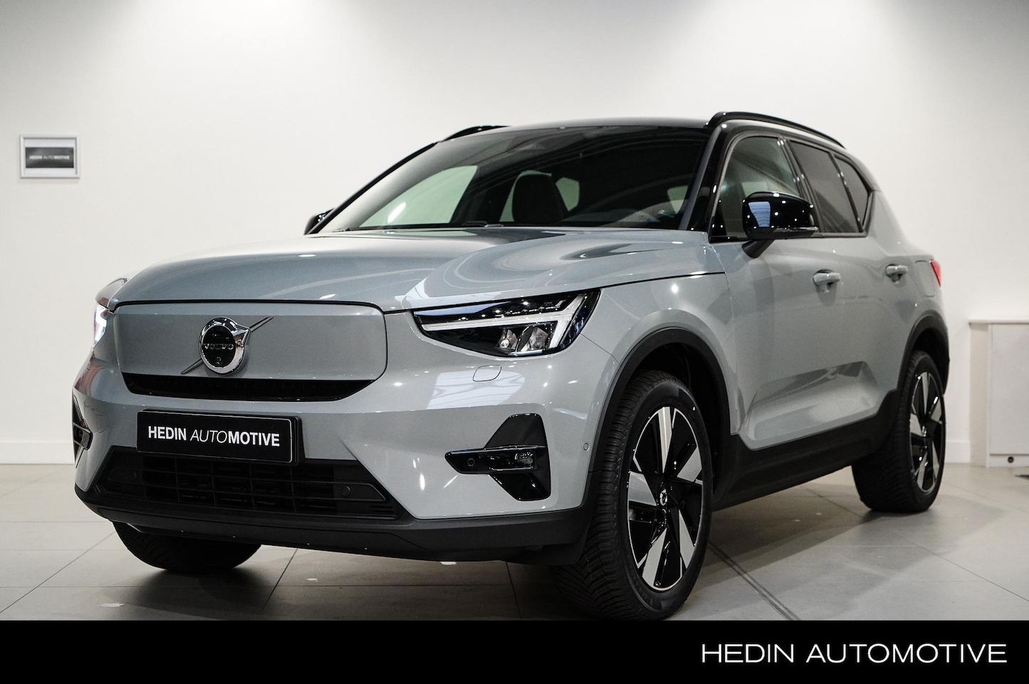 Volvo XC40 - Single Motor Extended Range Ultimate 252pk RWD 360° Rondom Parkeer Camera | Stoel & Stuur - AutoWereld.nl