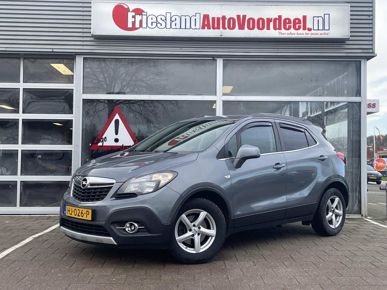 Opel Mokka - 1.4 T Cosmo /Cruise/Airco/Navi/Half leder sport interieur/Trekhaak/Camera/ - AutoWereld.nl