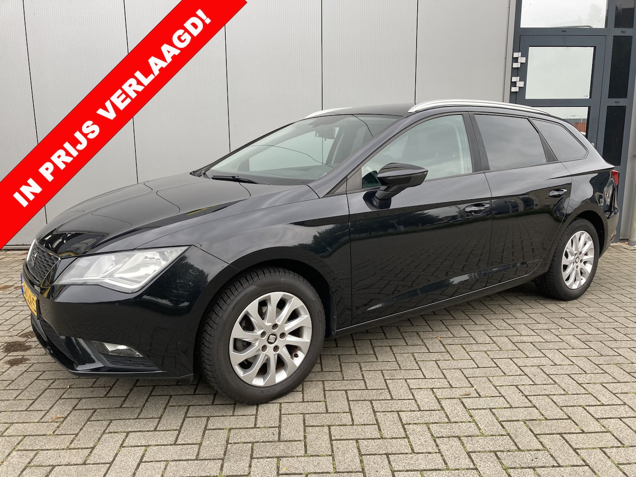 Seat Leon ST - 1.2 Blue tooth | All season banden | Car play | Navigatie | Cruise controle - AutoWereld.nl