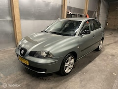 Seat Ibiza - 1.4-16V Sport inruil mogelijk