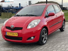 Toyota Yaris - 1.3 VVTi Aspiration Clima Dealer onderhouden