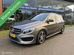 Mercedes-Benz B-klasse - 180 Business Solution AMG Panorama dak, Night pakket, Led