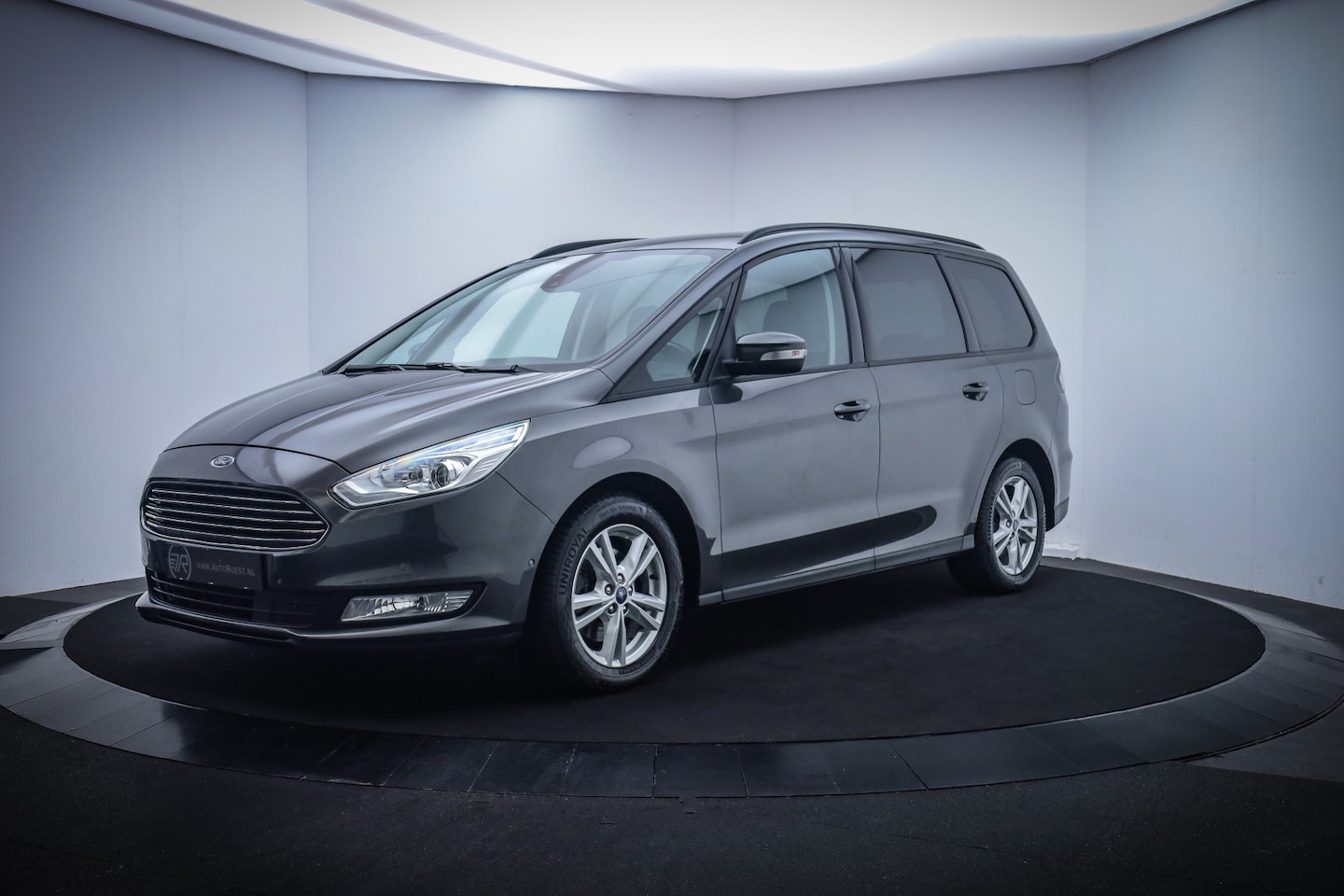 Ford Galaxy - 1.5 165Pk 7Pers BUSINESS EDITION NAVI/CAMERA/CARPLAY/STUUR+STOELVERW./PDC V+A/LMV - AutoWereld.nl