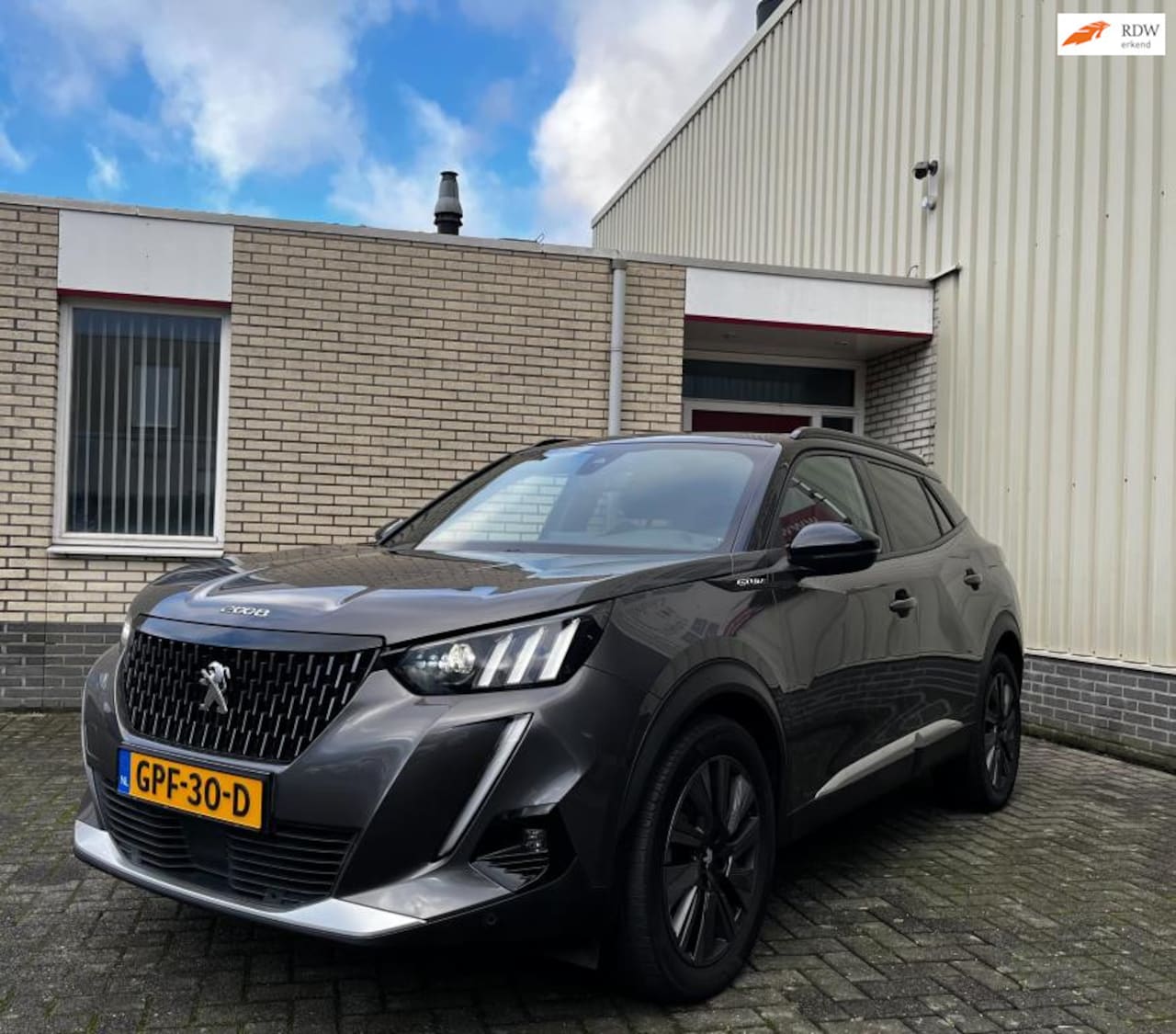 Peugeot 2008 - 1.2 PureTech GT-Line 1e eigenaar - AutoWereld.nl