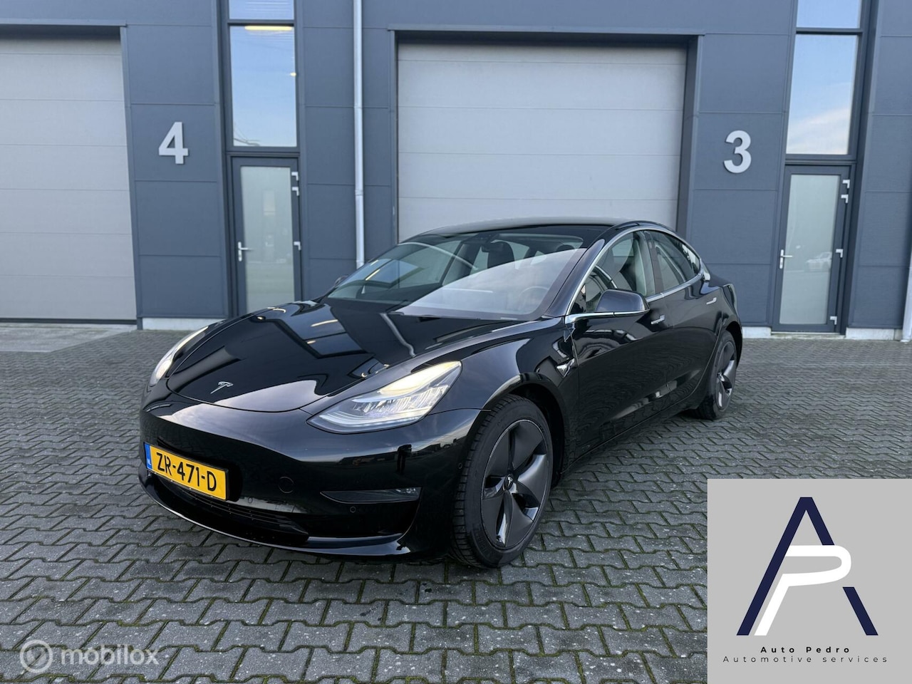 Tesla Model 3 - Dual Motor Long Range AWD 75 kWh Zwart inc BTW - AutoWereld.nl