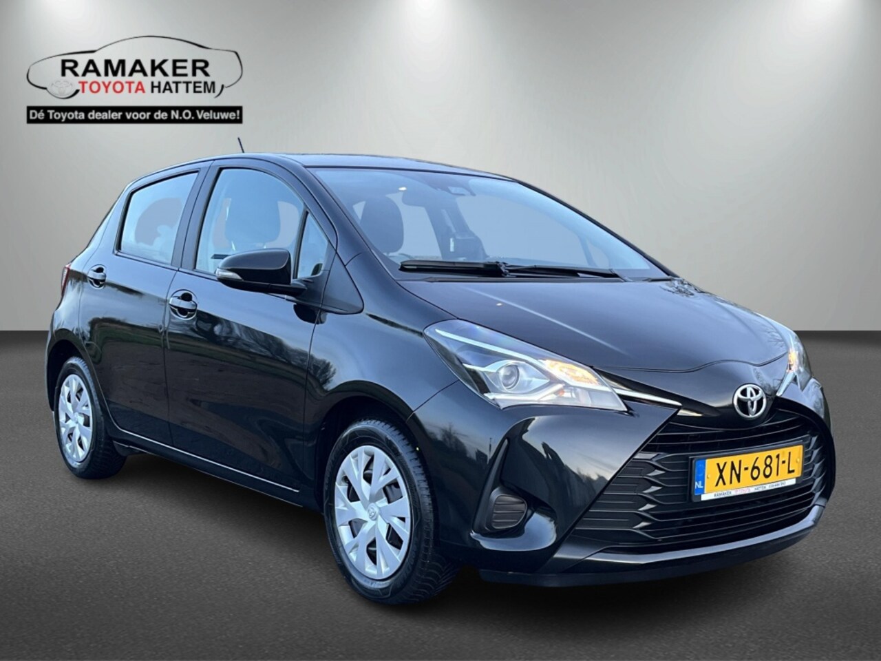 Toyota Yaris - 1.0 VVT-i Active 1.0 VVT-i Active - AutoWereld.nl