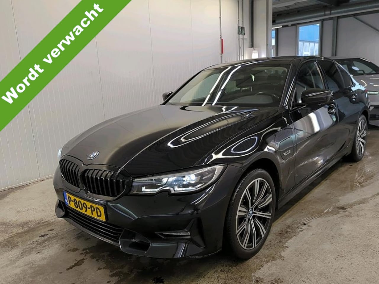 BMW 3-serie - 320e Business Edition Plus Lederen Sportstoelen - AutoWereld.nl