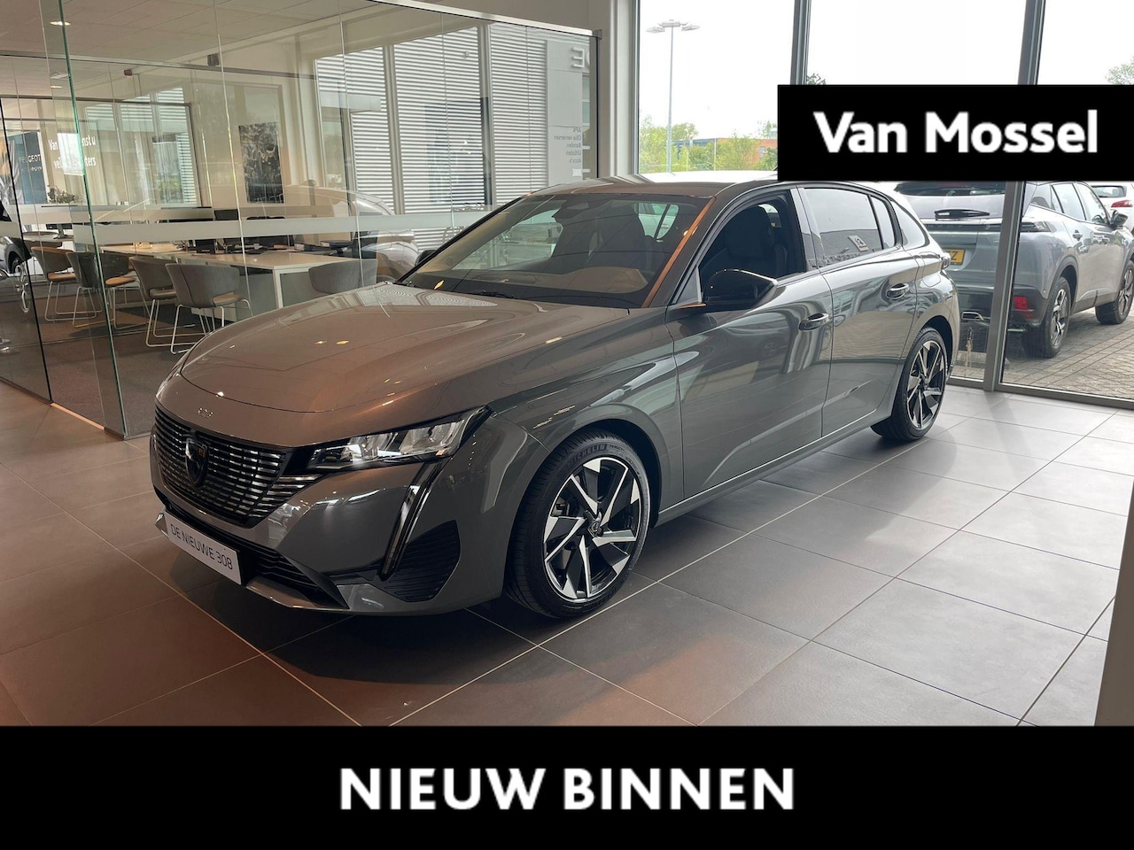 Peugeot 308 - Plug-in Hybrid 180 Allure - VERWARMD STUUR - KEYLESS - VERWARMDE STOELEN - AutoWereld.nl