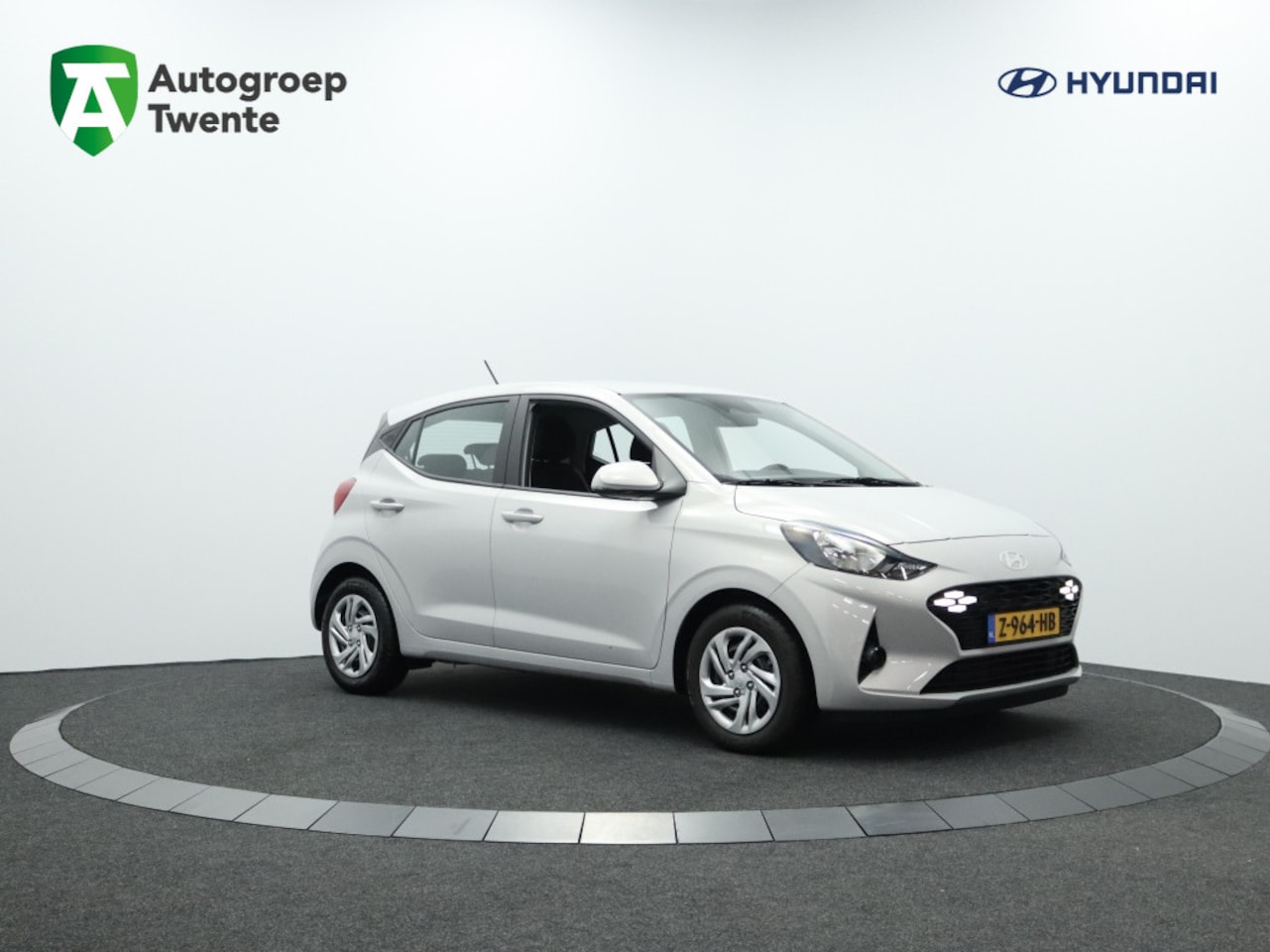 Hyundai i10 - 1.0 Comfort 5-zits Automaat | Private lease 359 p.m. - AutoWereld.nl