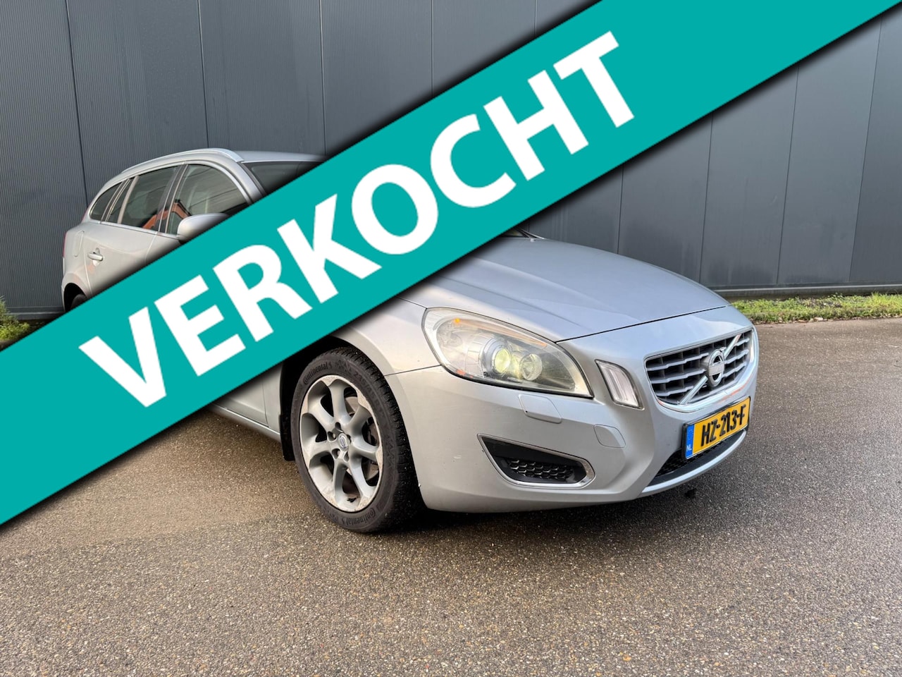 Volvo V60 - 2.0 D3 Ocean Race leder navi clima - AutoWereld.nl