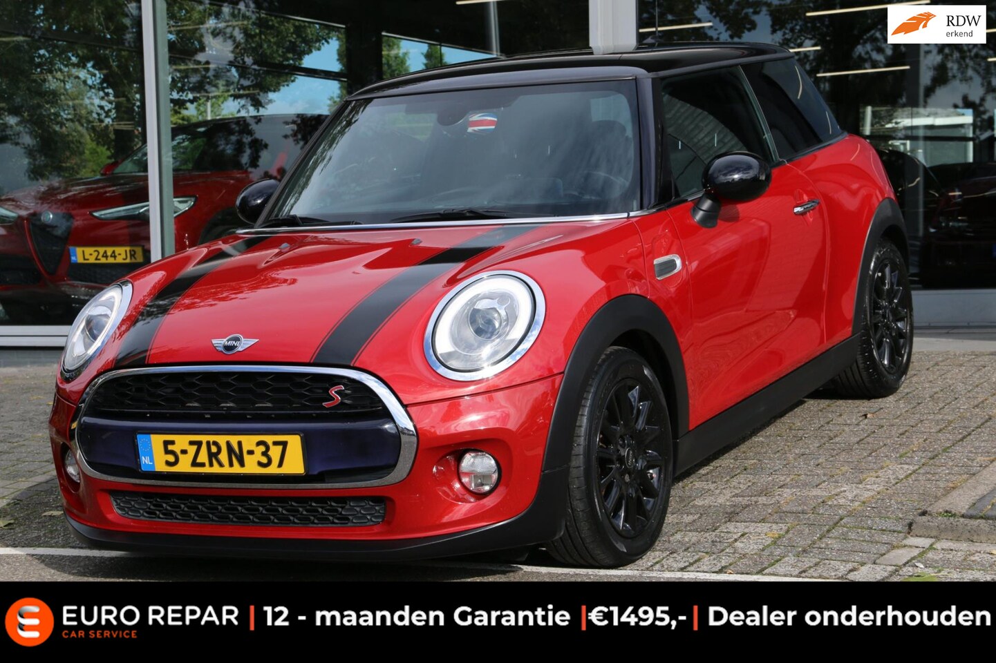 MINI Cooper - Mini 1.5 Chili Business DEALER OND. LED XENON! - AutoWereld.nl