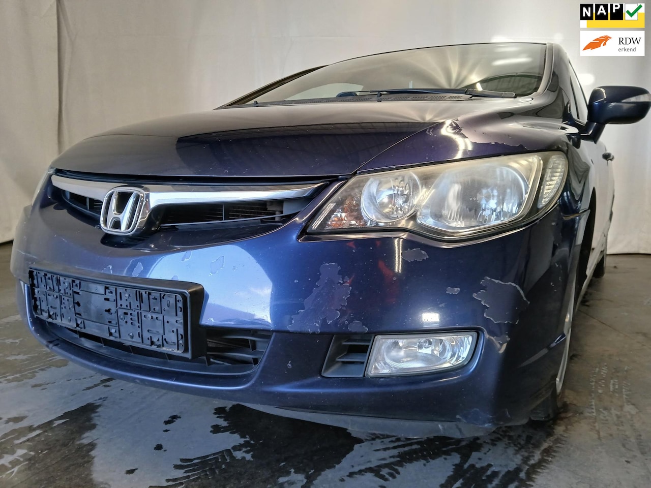 Honda Civic - 1.4 - Airco - Navi - Schade - AutoWereld.nl