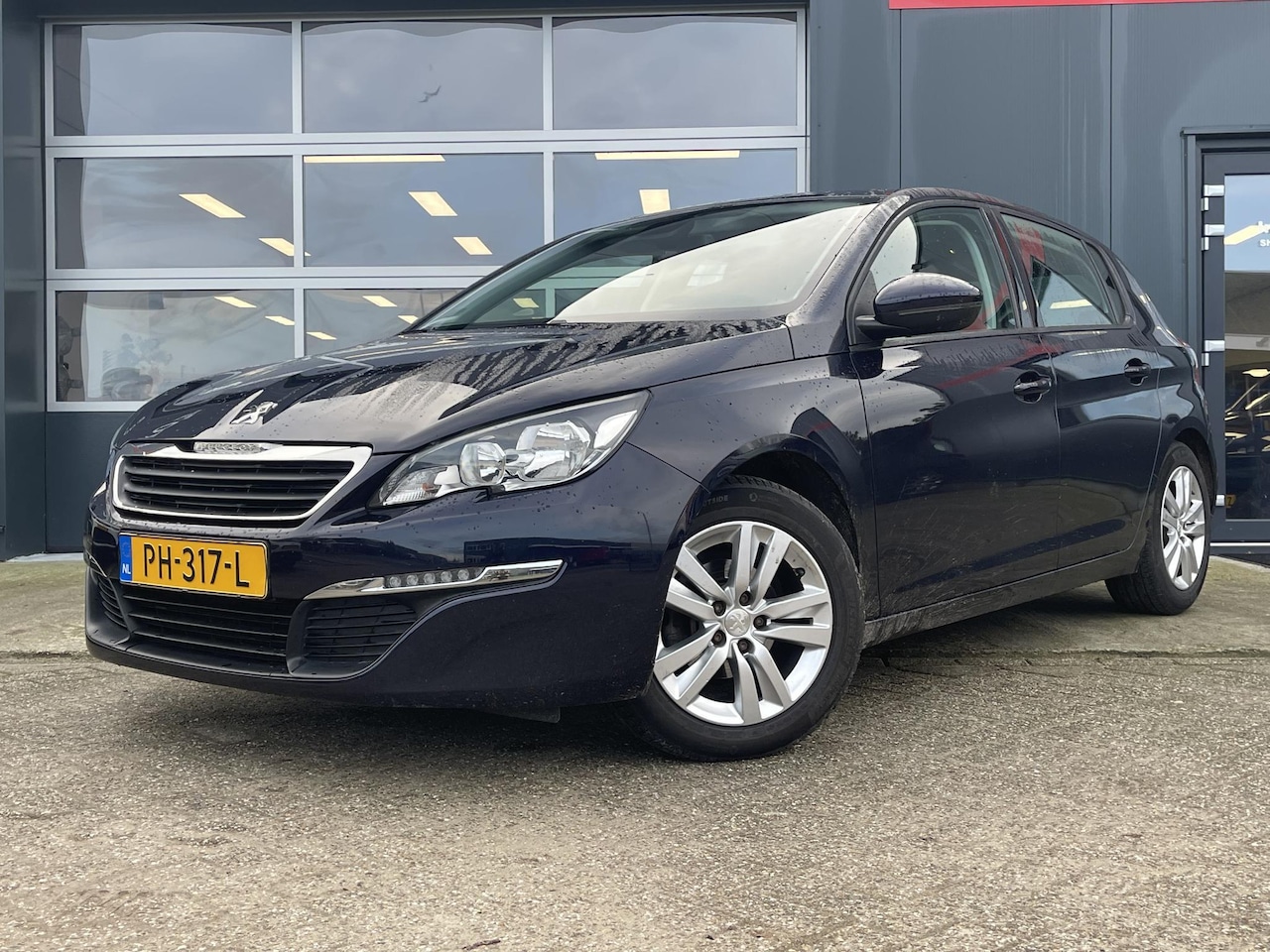 Peugeot 308 - 1.2 PureTech Active 1.2 PureTech Active - AutoWereld.nl