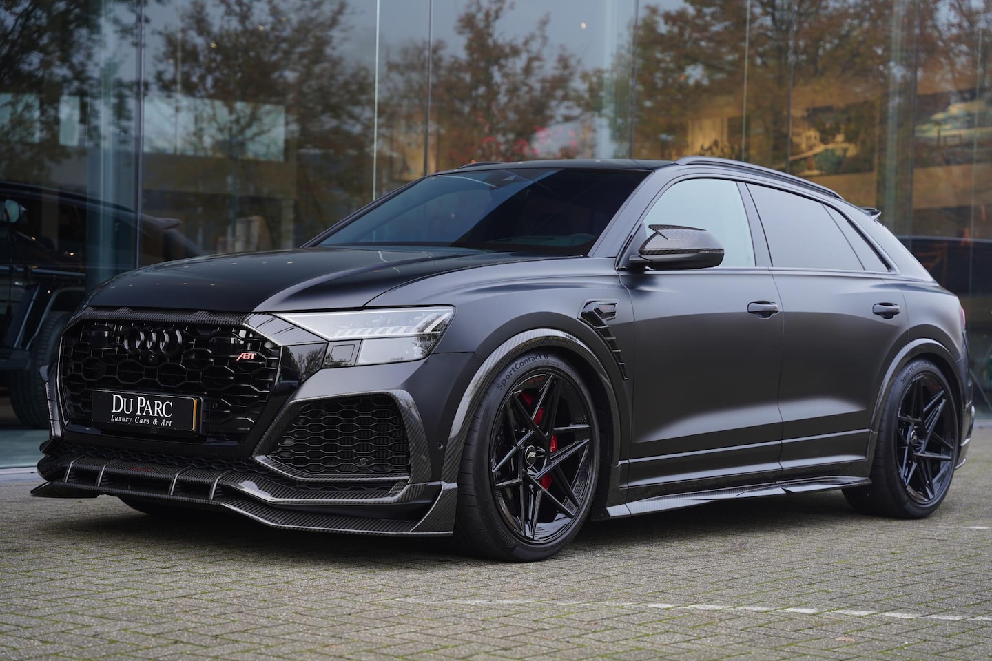 Audi RSQ8 - Signature Edition ABT Nr 64 of 96 - AutoWereld.nl