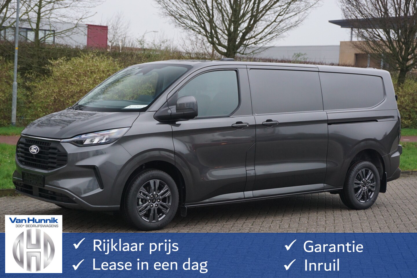 Ford Transit Custom - 320L 170PK Limited AUT MY2024 Navi, Cam, Adap. Cruise, 17" LM, 2x Schuifdeur!! NR. 703 - AutoWereld.nl